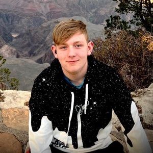 Meet your Posher, Gaige